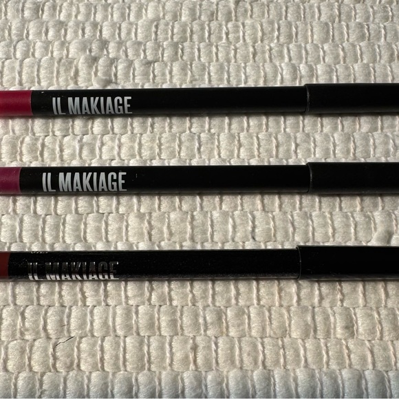 NIB - (3) IL MAKIAGE Lipliner Bundle - Yummy, Clueless, Berries - Picture 4 of 4